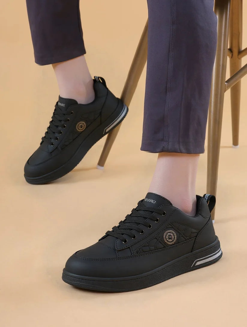 Thar Stylish Trending Sneakers for men Black